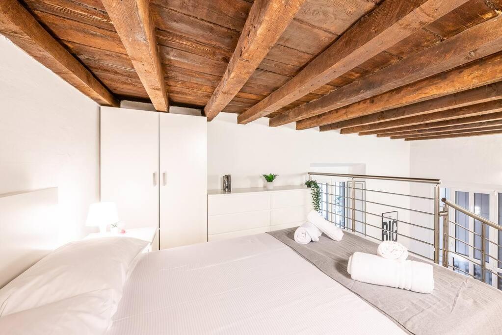Verdi'S Nest - Loft With Wifi And Netflix Milano Dış mekan fotoğraf